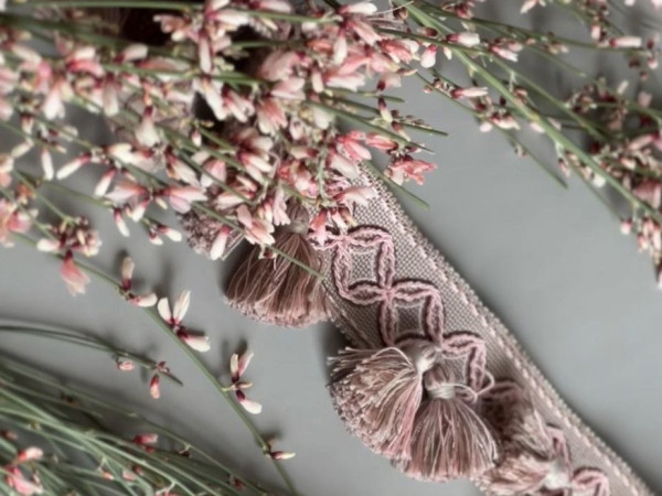 С праздником 8 марта!